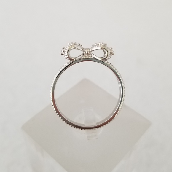 Sterling Silver Bow Ring - Picture 4 of 8